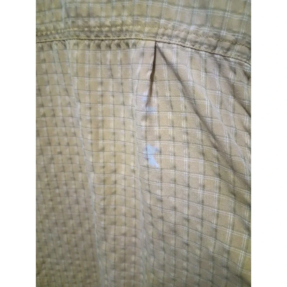 The North Face Men's XL Plaid Button Vented Short Sleeve Shirt Yellow Gray White